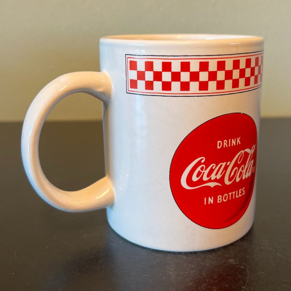 Vintage DRINK COCA-COLA IN BOTTLES Logo White Red Checkered Mug -~ Advertising - Picture 4 of 7